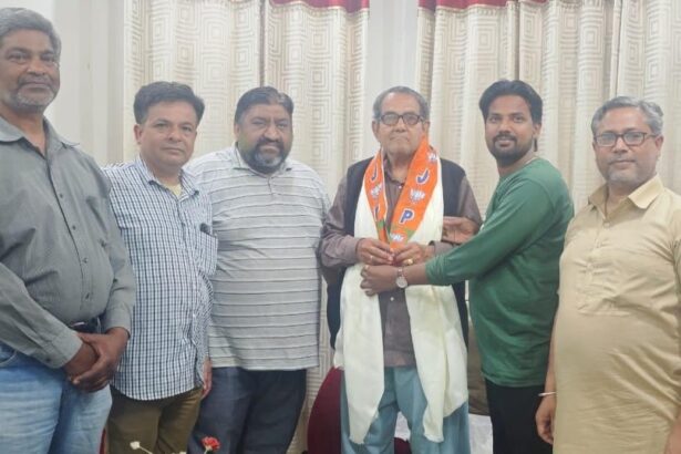 भाजपा मंडल करतारपुर ने टकसाली भाजपा नेता को किया सन्मानित ..जानें किसे
