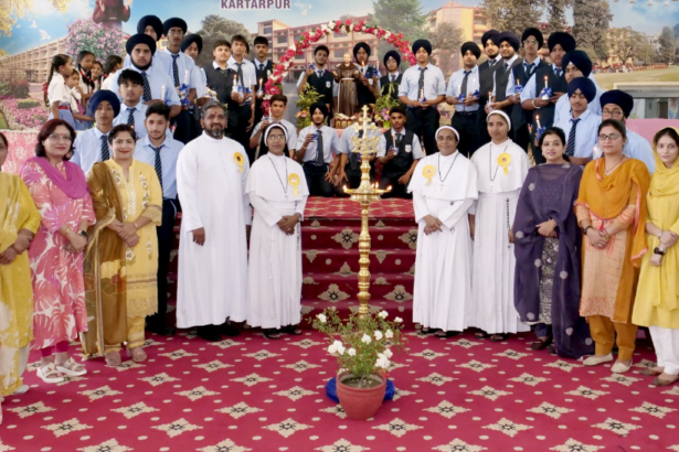 ग्यारवीं कक्षा के नव अकादमिक सेशन 2025–2026 का शुभारंभ